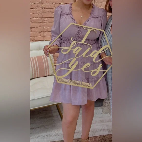 Tiered Ruffle V-Neck Long Sleeve Dress - Mauve - Picture 5 of 5